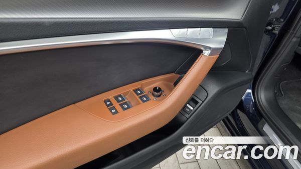 Audi A6 2021, фото 32