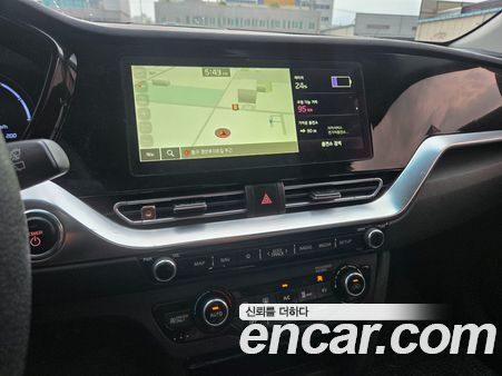 Kia Niro 2022, фото 17
