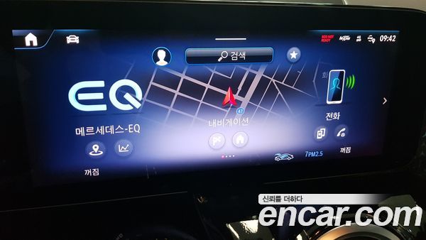 Mercedes-Benz EQB 2025, фото 16