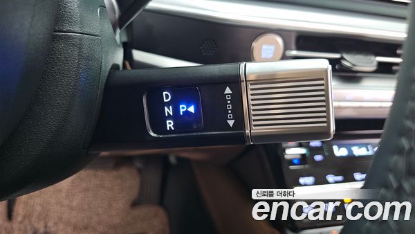Hyundai Grandeur 2023, фото 12
