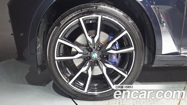 BMW X7 2021, фото 5