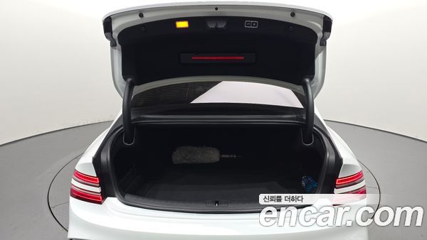 Genesis G80 2025, фото 25