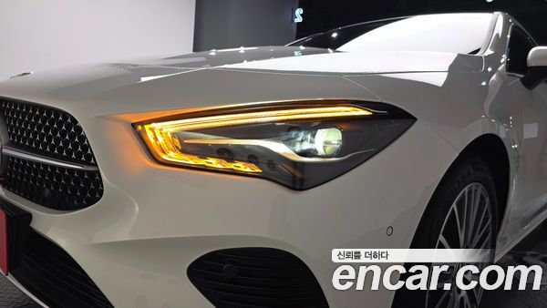 Mercedes-Benz CLA 2025, фото 8