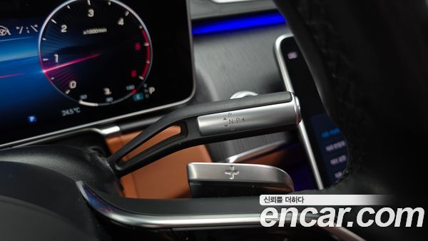 Mercedes-Benz S-Class 2022, фото 12