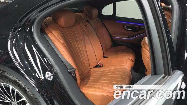 Mercedes-Benz S-Class 2022, фото 18