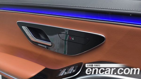 Mercedes-Benz S-Class 2022, фото 34