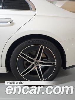 Mercedes-Benz E-Class 2024, фото 6