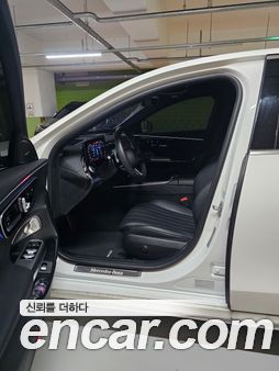 Mercedes-Benz E-Class 2024, фото 7