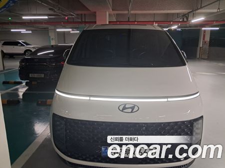 Hyundai Staria 2025