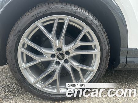 Audi Q4 e-tron 2026, фото 5