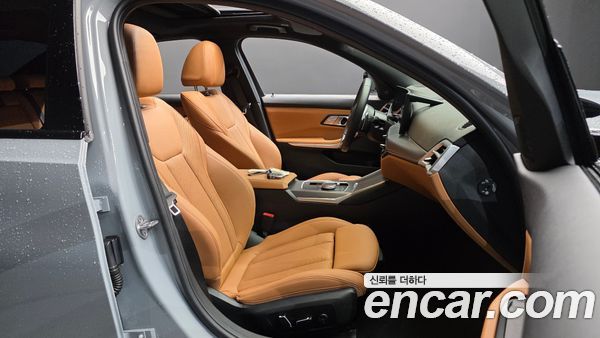 BMW 3 Series 2025, фото 16