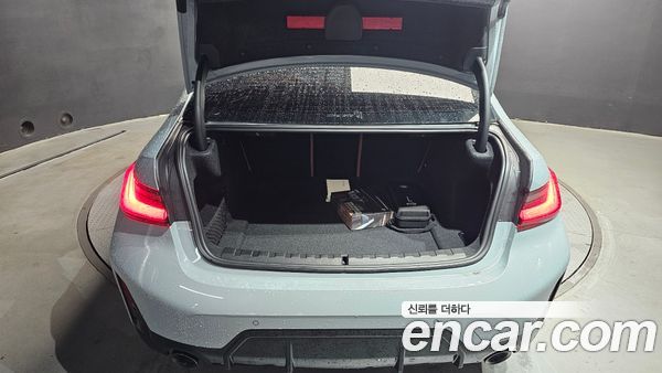 BMW 3 Series 2025, фото 32