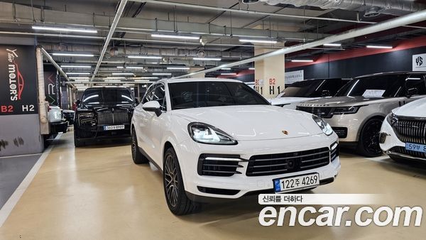Porsche Cayenne 2023, фото 3