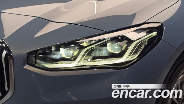 BMW 2 Series 2025, фото 8