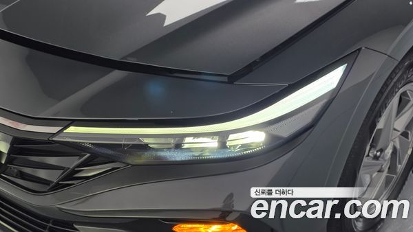 Hyundai Elantra 2024, фото 7