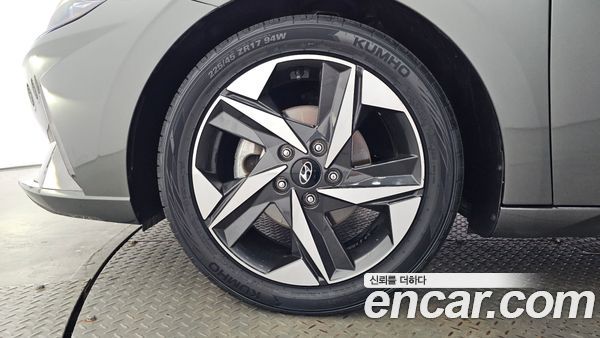 Hyundai Elantra 2021, фото 5
