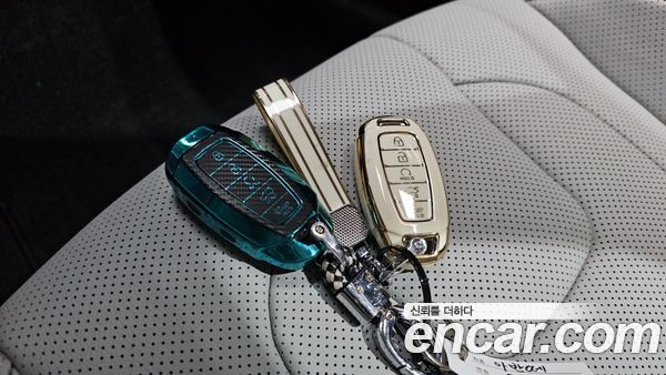 Hyundai Elantra 2021, фото 31