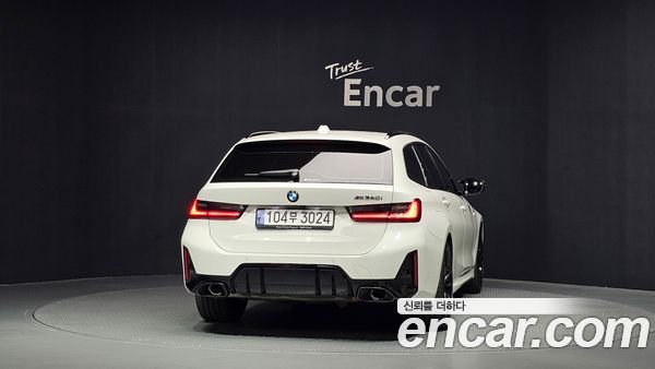 BMW 3 Series 2023, фото 4