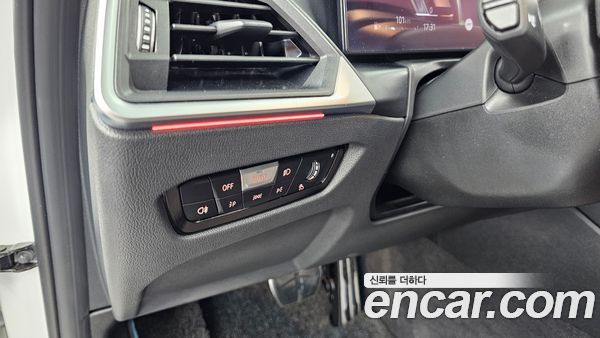 BMW 3 Series 2023, фото 26