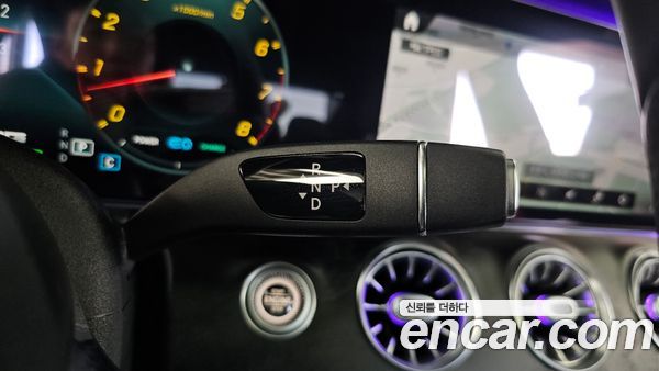 Mercedes-Benz CLS 2022, фото 12