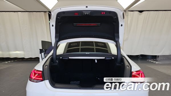 Mercedes-Benz CLS 2022, фото 26