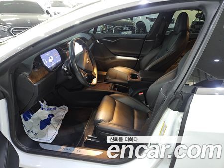 Tesla Model S 2020, фото 7