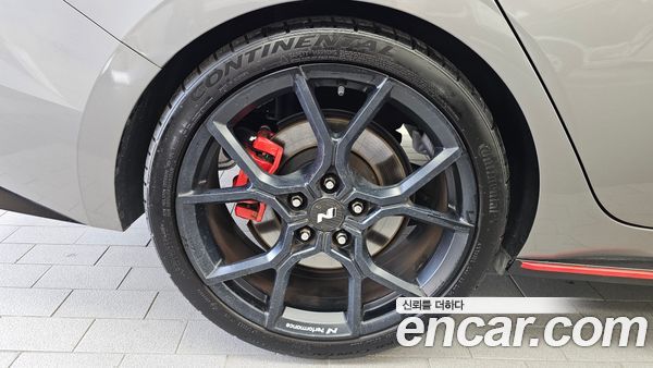 Hyundai Elantra 2022, фото 5