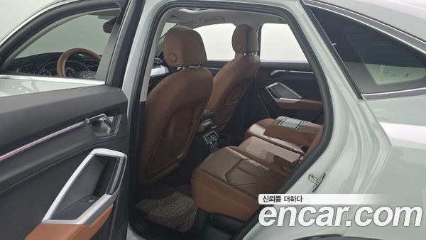 Audi Q3 2020, фото 17
