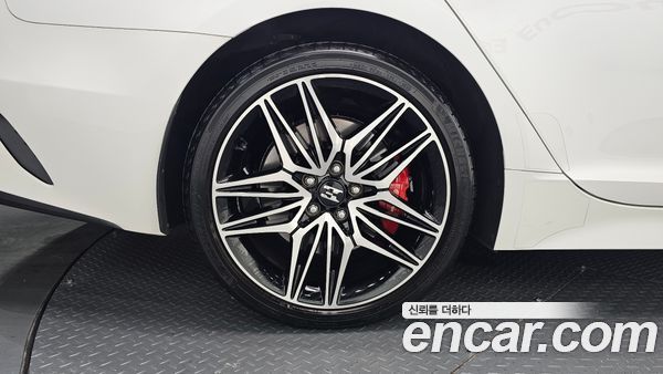 Kia Stinger 2021, фото 4