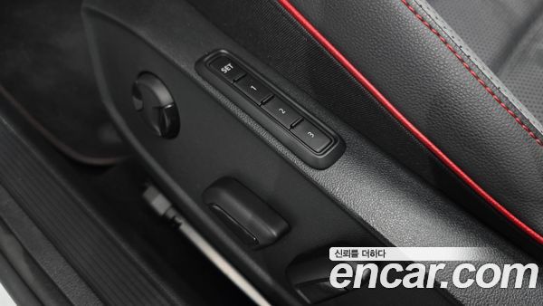 Volkswagen Golf 2023, фото 28