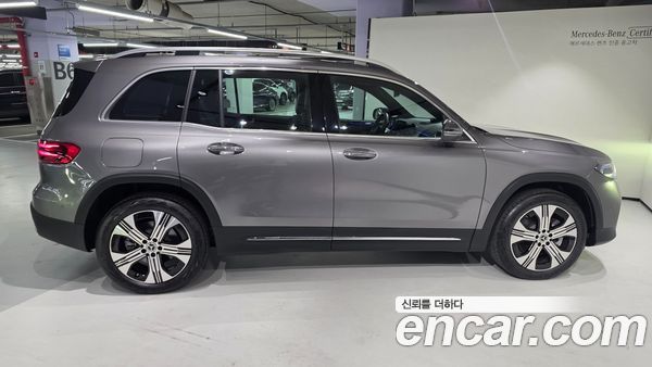 Mercedes-Benz EQB 2026, фото 9