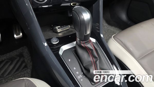 Volkswagen T-Roc 2021, фото 12