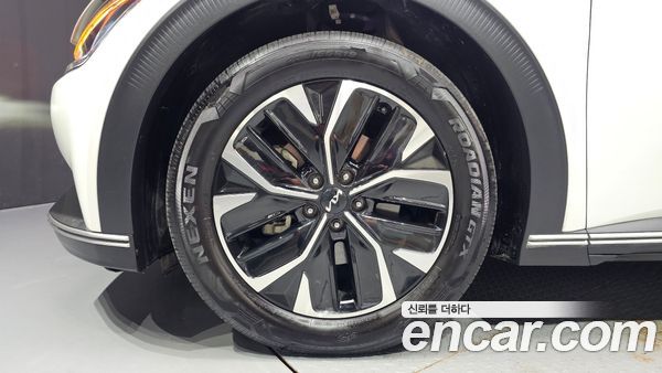 Kia EV6 2022, фото 5