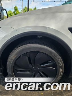 Tesla Model Y 2026, фото 5