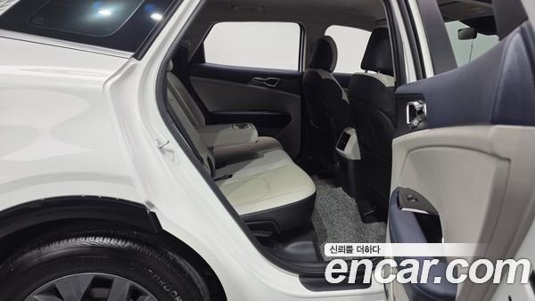 Kia Sportage 2024, фото 17