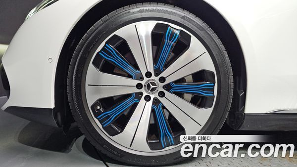 Mercedes-Benz EQS 2022, фото 5