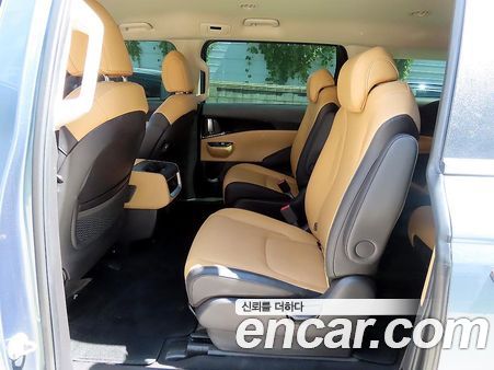 Kia Carnival 2023, фото 6