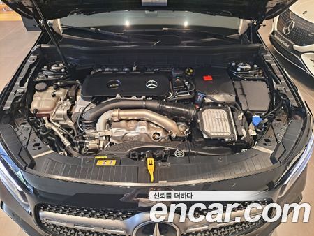 Mercedes-Benz GLB 2025, фото 6