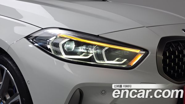 BMW 1 Series 2024, фото 7