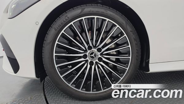 Mercedes-Benz CLE 2026, фото 5