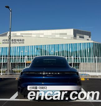 Porsche Taycan 2022, фото 5