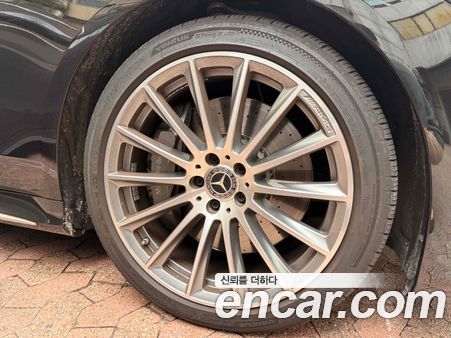 Mercedes-Benz S-Class 2023, фото 5
