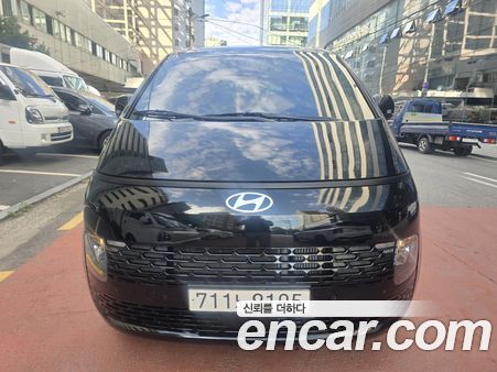 Hyundai Staria 2025, фото 2