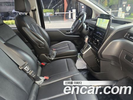 Hyundai Staria 2025, фото 10