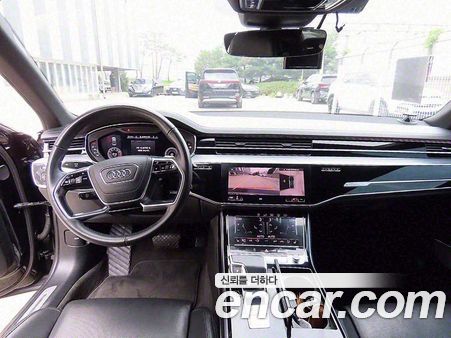 Audi A8 2020, фото 7