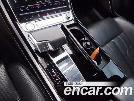 Audi A8 2020, фото 9