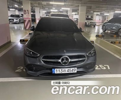Mercedes-Benz C-Class 2022