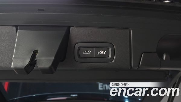 Volvo XC60 2024, фото 25