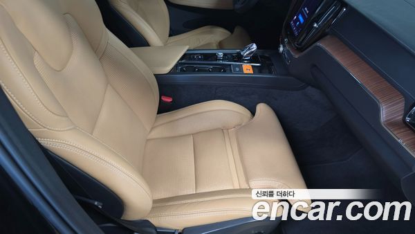Volvo XC60 2024, фото 48