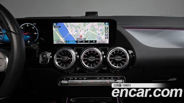 Mercedes-Benz EQA 2023, фото 19